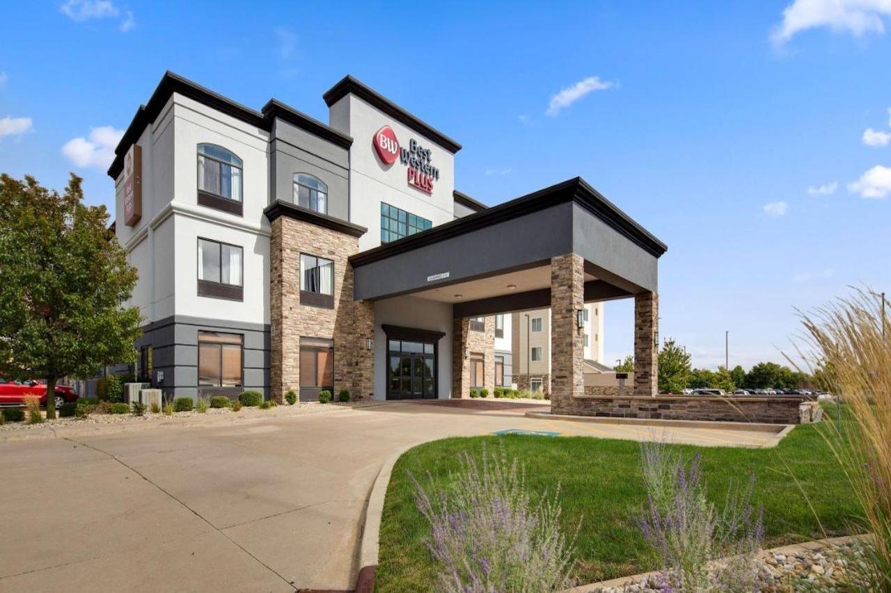 Best Western Plus Champaign/Urbana Inn Екстер'єр фото