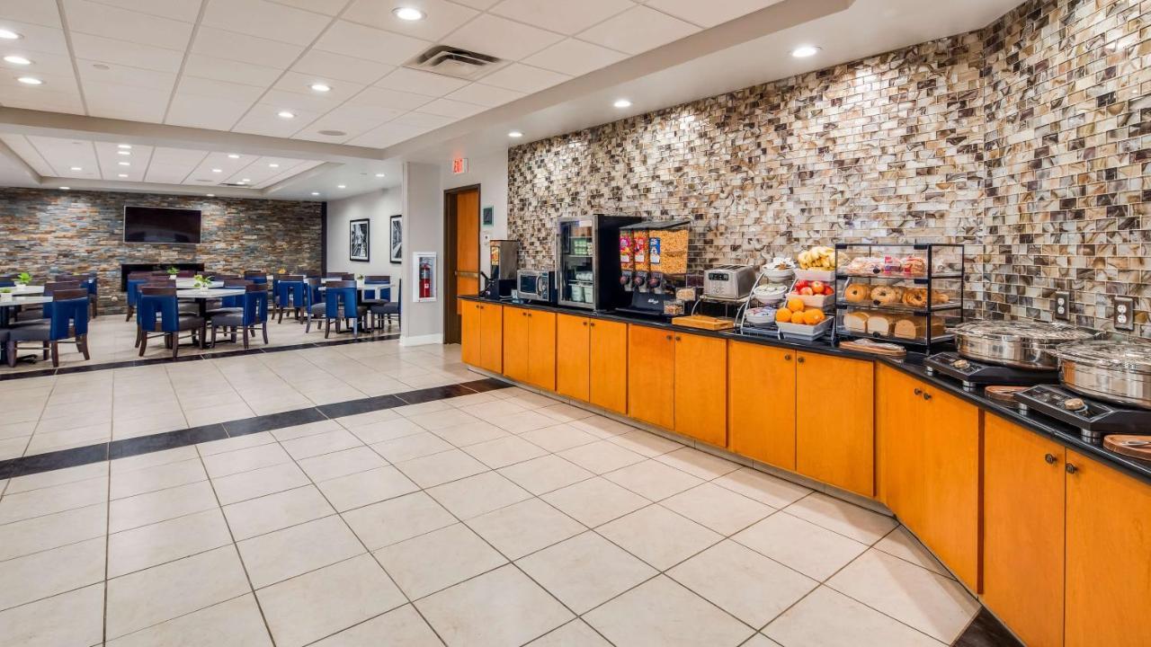 Best Western Plus Champaign/Urbana Inn Екстер'єр фото
